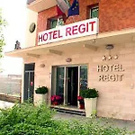 Regit מלון 3*