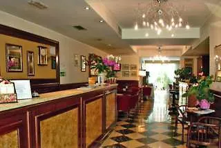 Otel Regit